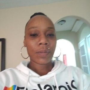 Meet your Posher, Chanicua